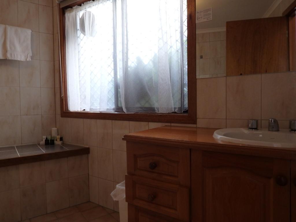 Monte Villa Motor Inn Мельбурн Екстер'єр фото