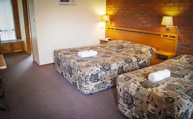 Monte Villa Motor Inn Мельбурн Екстер'єр фото