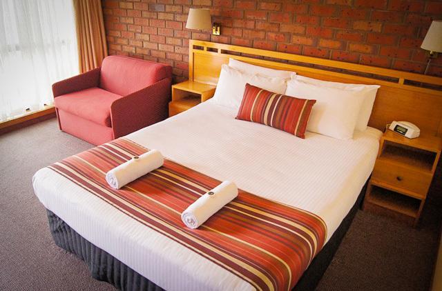 Monte Villa Motor Inn Мельбурн Екстер'єр фото