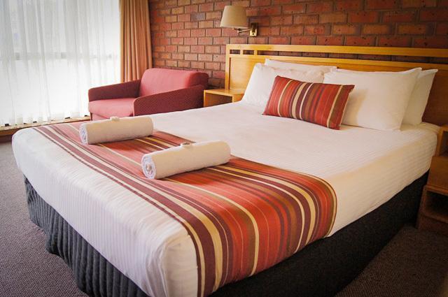 Monte Villa Motor Inn Мельбурн Екстер'єр фото